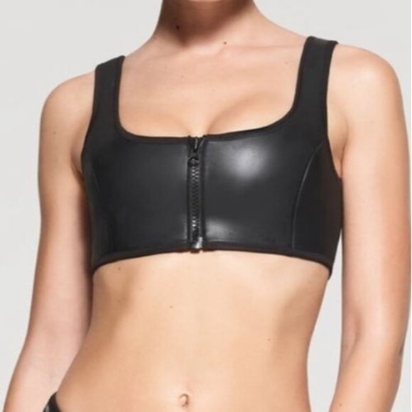 SKIMS Rubberized Scuba Swim Scoop Neck Bikini Top Black Women's M - Picture 1 of 16